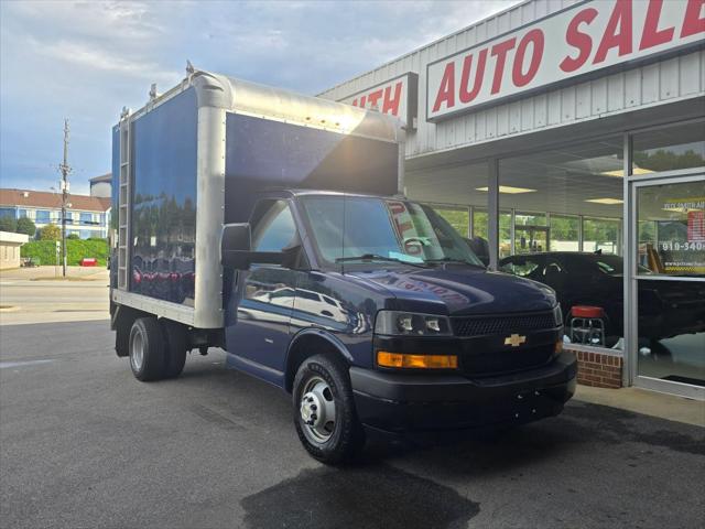 2018 Chevrolet Express Cutaway Work Van