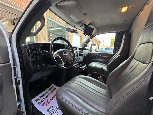 2018 Chevrolet Express Cutaway Work Van
