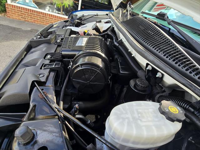 2018 Chevrolet Express Cutaway Work Van