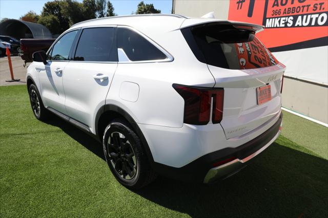 2024 Kia Sorento S