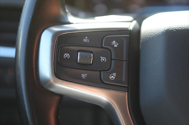 2023 Chevrolet Suburban 2WD Premier