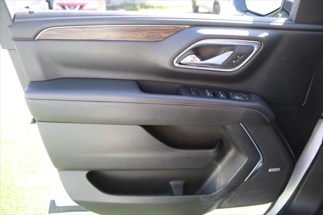 2023 Chevrolet Suburban 2WD Premier