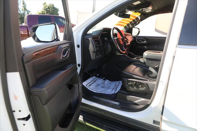 2023 Chevrolet Suburban 2WD Premier