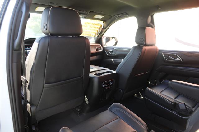 2023 Chevrolet Suburban 2WD Premier