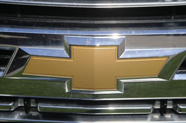 2023 Chevrolet Suburban 2WD Premier