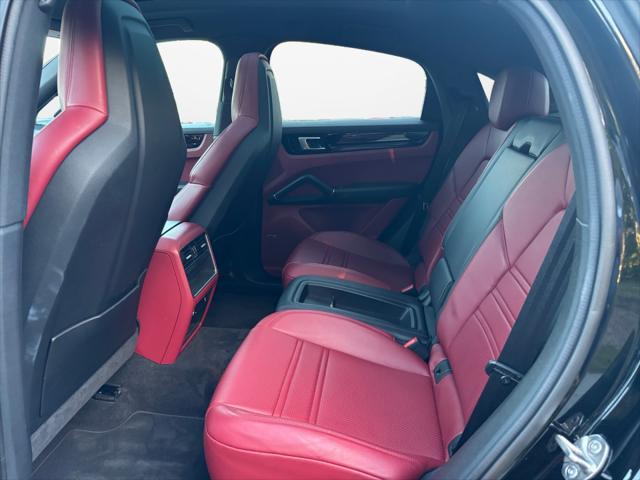 2021 Porsche Cayenne Unknown
