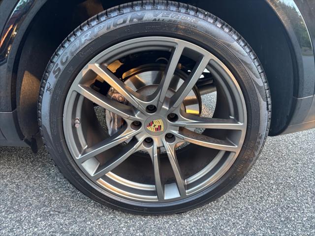 2021 Porsche Cayenne Unknown