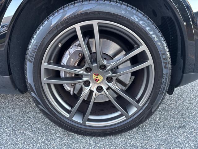 2021 Porsche Cayenne Unknown