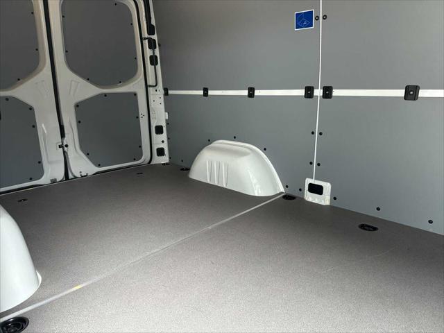 2026 Mercedes-Benz Sprinter 2500 2500 Standard Roof SO Diesel 144 WB