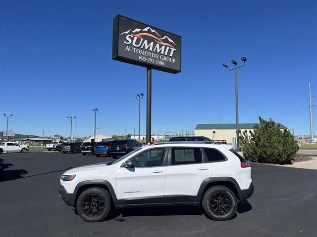 2019 Jeep Cherokee Trailhawk 4x4 for sale in Rapid City, SD