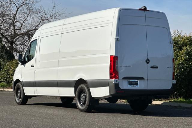 2026 Mercedes-Benz Sprinter Cargo Van 2500 High Roof I4 Diesel 170 RWD