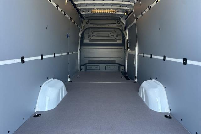 2026 Mercedes-Benz Sprinter Cargo Van 2500 High Roof I4 Diesel 170 RWD