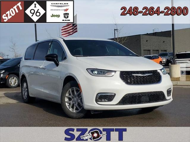 2026 Chrysler Pacifica Select for sale in New Hudson, MI