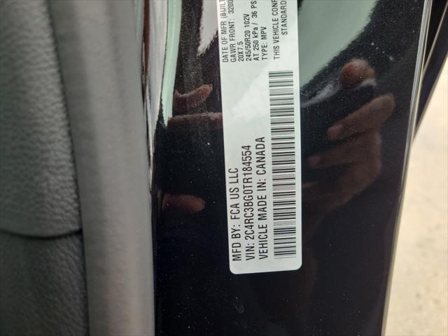 2026 Chrysler Pacifica Select AWD