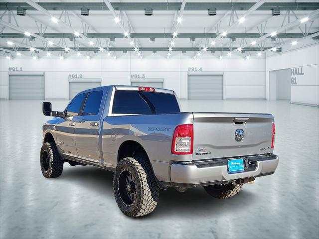 2022 RAM 2500 Big Horn Crew Cab 4x4 64 Box 2022 RAM 2500 Big Horn Crew Cab 4x4 64 Box