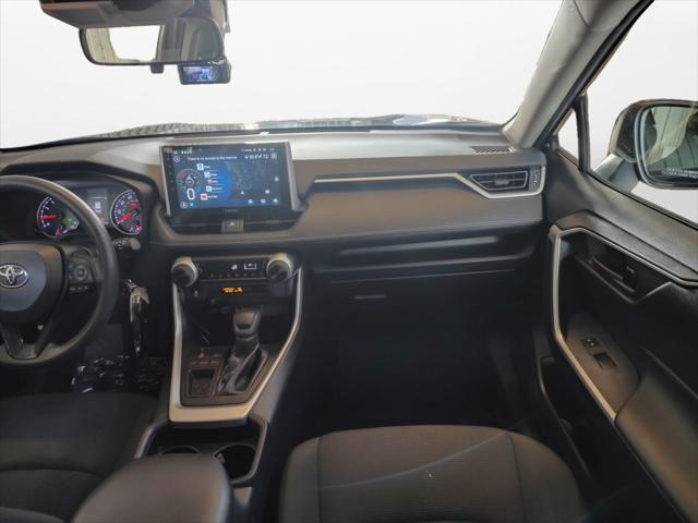 2019 Toyota RAV4 LE 2019 Toyota RAV4 LE