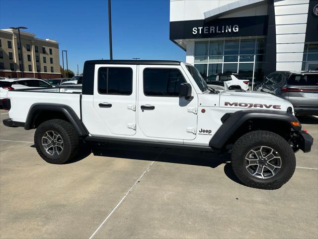 2025 Jeep Gladiator Mojave 4x4 2025 Jeep Gladiator Mojave 4x4