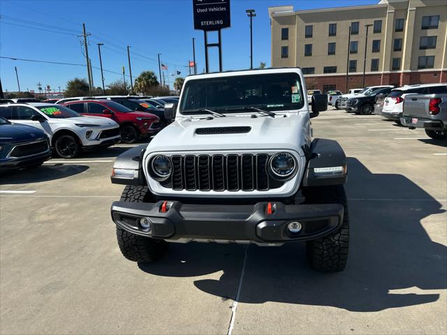2025 Jeep Gladiator Mojave 4x4 2025 Jeep Gladiator Mojave 4x4