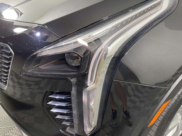 2023 Cadillac XT4 FWD Premium Luxury