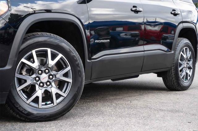 2023 GMC Acadia AWD SLT