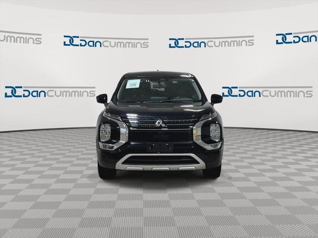 2023 Mitsubishi Outlander SE Special Edition 2WD