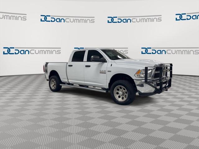 2017 RAM 2500 Tradesman Crew Cab 4x4 64 Box 2017 RAM 2500 Tradesman Crew Cab 4x4 64 Box