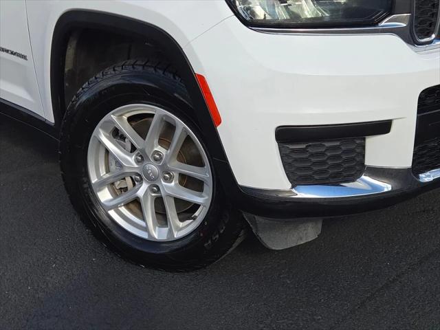 2023 Jeep Grand Cherokee L Laredo 4x4 2023 Jeep Grand Cherokee L Laredo 4x4