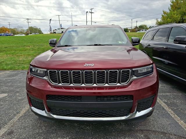 2021 Jeep Grand Cherokee L Laredo 4x4 2021 Jeep Grand Cherokee L Laredo 4x4