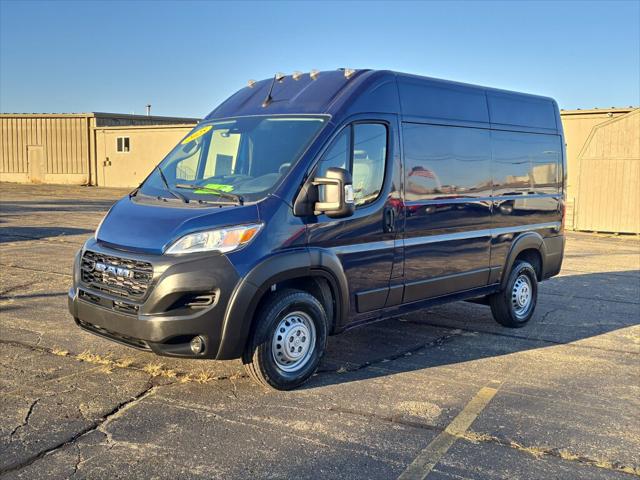 2025 RAM ProMaster 2500 Cargo Van Tradesman High Roof 136 WB w/Pass Seat