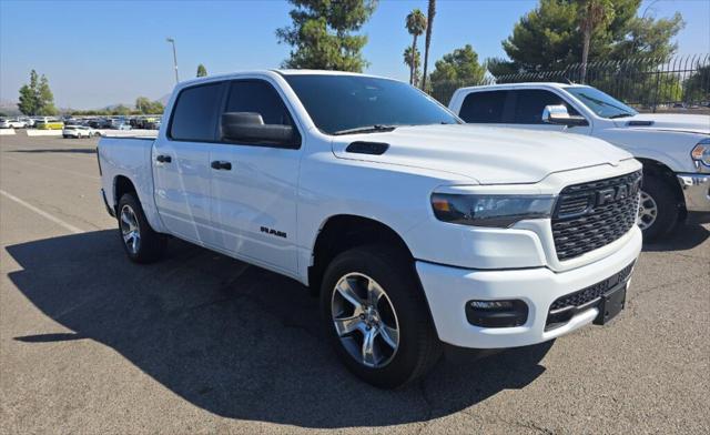 2025 RAM 1500 Tradesman Crew Cab 4x4 57 Box 2025 RAM 1500 Tradesman Crew Cab 4x4 57 Box