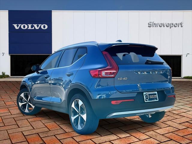 2024 Volvo XC40 B5 Plus Bright Theme