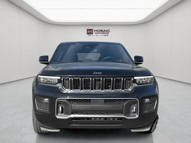 2022 Jeep Grand Cherokee Overland 4x4 2022 Jeep Grand Cherokee Overland 4x4