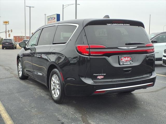 2023 Chrysler Pacifica Touring L 2023 Chrysler Pacifica Touring L
