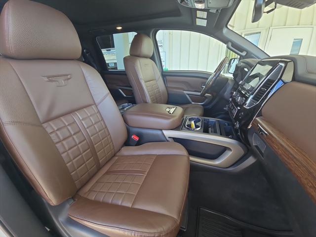 2021 Nissan Titan Crew Cab Platinum Reserve 4x4