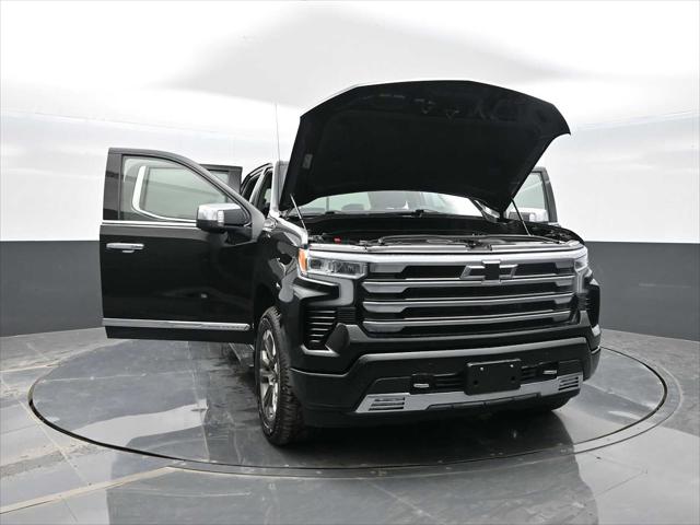 2023 Chevrolet Silverado 1500 4WD Crew Cab Short Bed High Country