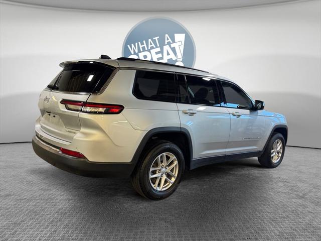 2023 Jeep Grand Cherokee L Laredo 4x4 2023 Jeep Grand Cherokee L Laredo 4x4