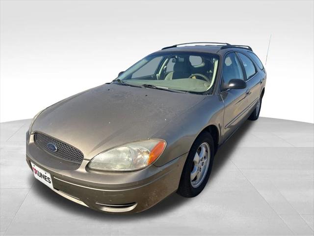 2005 Ford Taurus SE