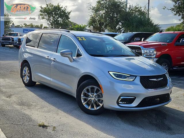 2022 Chrysler Pacifica Touring L AWD
