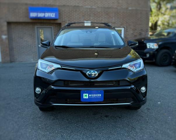 2017 Toyota RAV4 Hybrid XLE