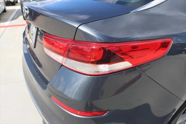 2020 Kia Optima LX