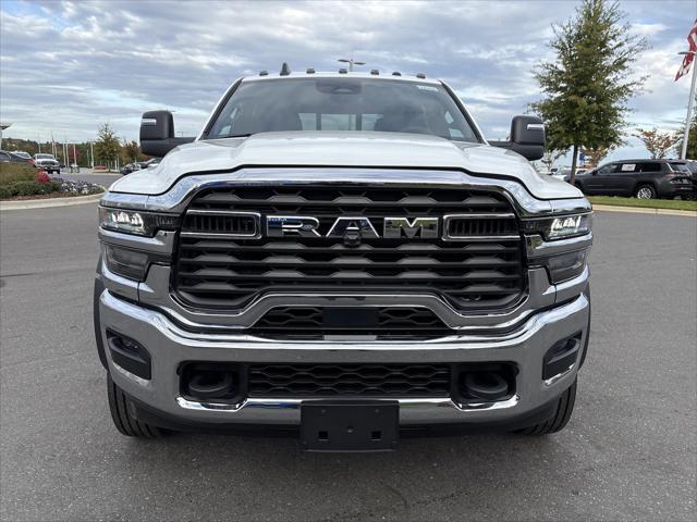 2025 RAM 5500 Chassis Tradesman/Big Horn