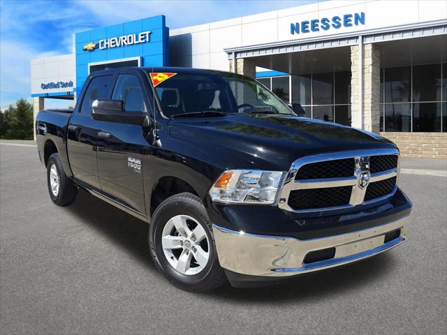2023 RAM 1500 Classic SLT Crew Cab 4x4 57 Box 2023 RAM 1500 Classic SLT Crew Cab 4x4 57 Box