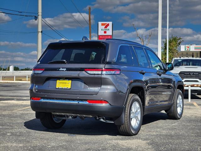 2025 Jeep Grand Cherokee GRAND CHEROKEE LAREDO X 4X2