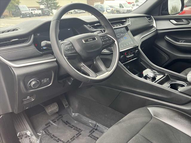 2024 Jeep Grand Cherokee L Altitude 4x4 2024 Jeep Grand Cherokee L Altitude 4x4