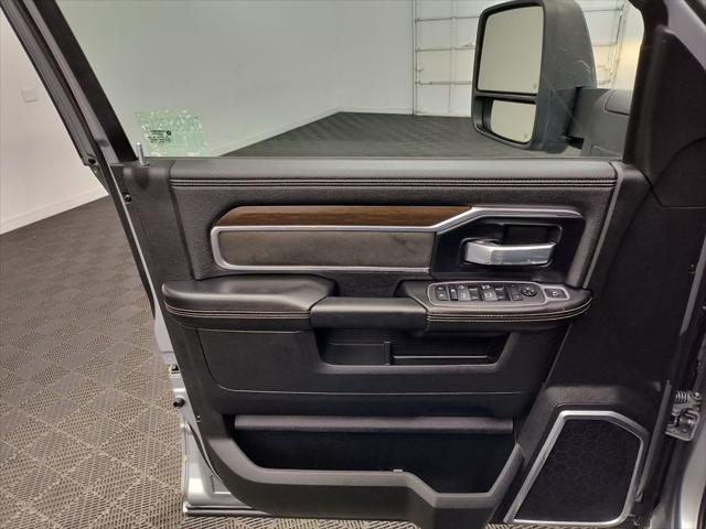 2023 Ram 3500 Tradesman/SLT/Laramie/Limited
