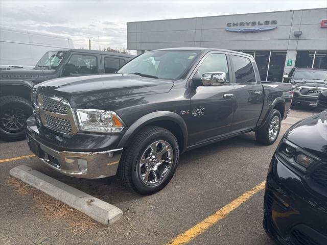 2018 RAM 1500 Laramie Crew Cab 4x4 57 Box