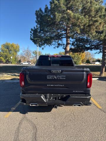 2023 GMC Sierra 1500 4WD Crew Cab Short Box Denali Ultimate 2023 GMC Sierra 1500 4WD Crew Cab Short Box Denali Ultimate