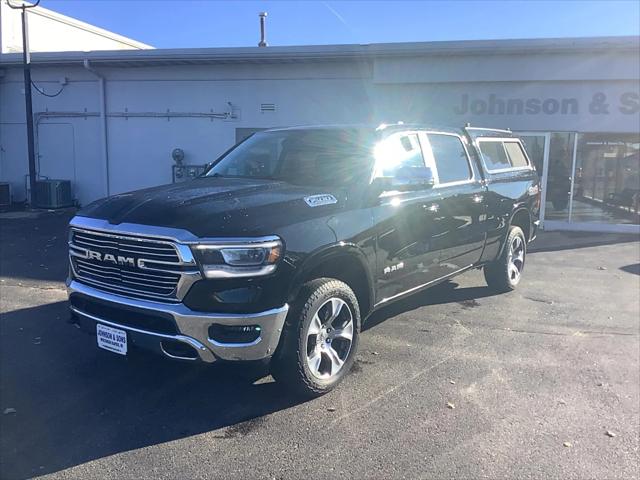 2019 RAM 1500 Laramie Crew Cab 4x4 64 Box 2019 RAM 1500 Laramie Crew Cab 4x4 64 Box