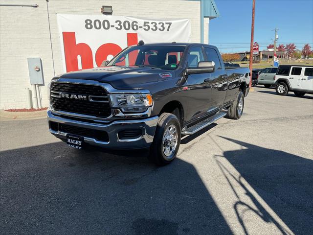 2022 RAM 2500 Big Horn Crew Cab 4x4 8 Box 2022 RAM 2500 Big Horn Crew Cab 4x4 8 Box