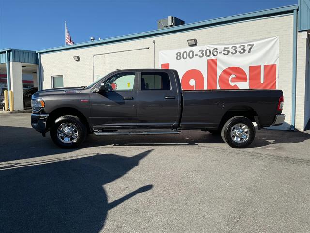 2022 RAM 2500 Big Horn Crew Cab 4x4 8 Box 2022 RAM 2500 Big Horn Crew Cab 4x4 8 Box